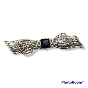 1928 Jewelry Co. Silver Toned Bow Brooch W/ Marcasite - Art Deco -Vintage -1980s